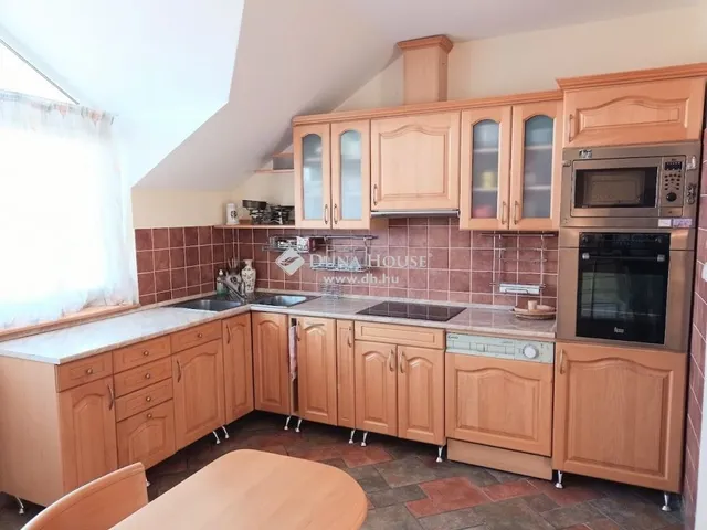 Eladó ház Zalaegerszeg 300 nm