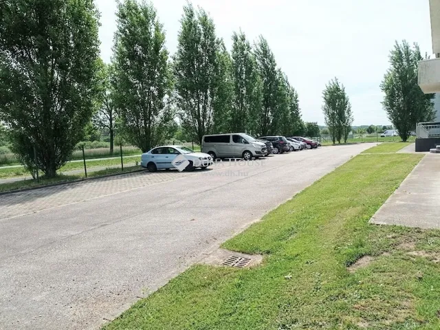 Eladó kereskedelmi és ipari ingatlan Zalaegerszeg 1710 nm