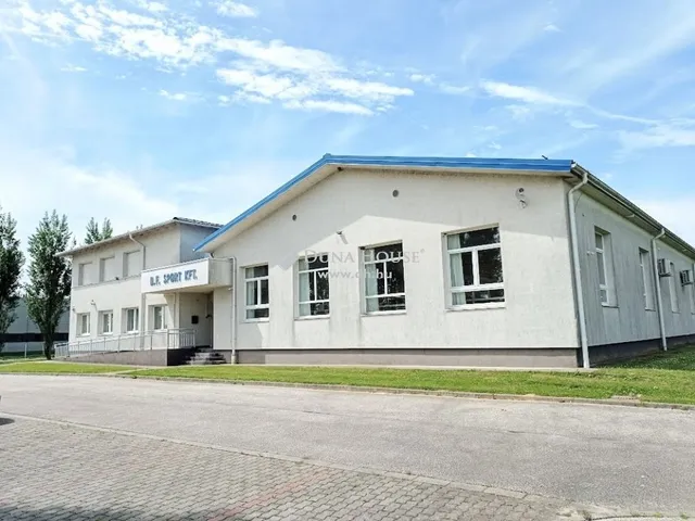 Eladó kereskedelmi és ipari ingatlan Zalaegerszeg 1710 nm