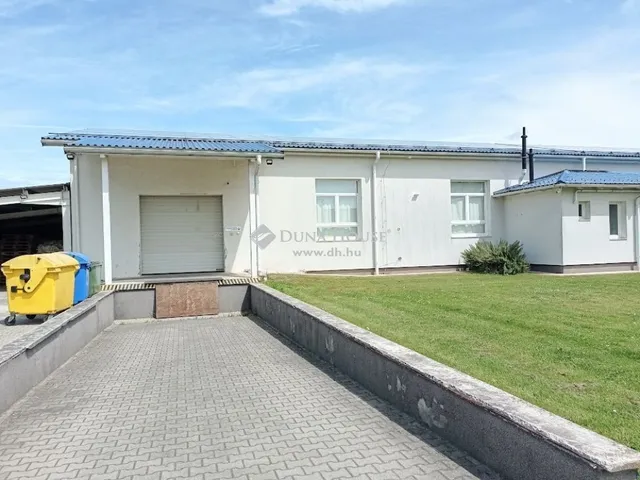 Eladó kereskedelmi és ipari ingatlan Zalaegerszeg 1710 nm