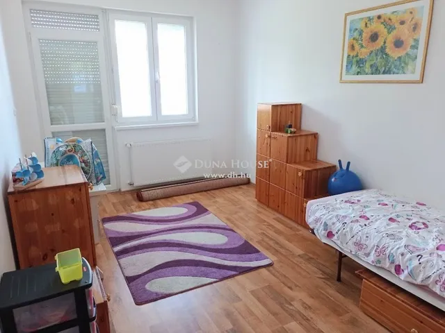 Eladó kereskedelmi és ipari ingatlan Zalaegerszeg 1710 nm