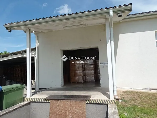 Eladó kereskedelmi és ipari ingatlan Zalaegerszeg 1710 nm