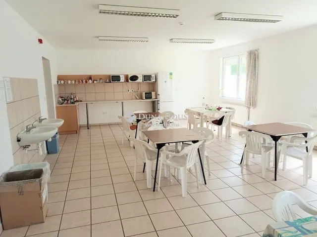 Eladó kereskedelmi és ipari ingatlan Zalaegerszeg 1710 nm