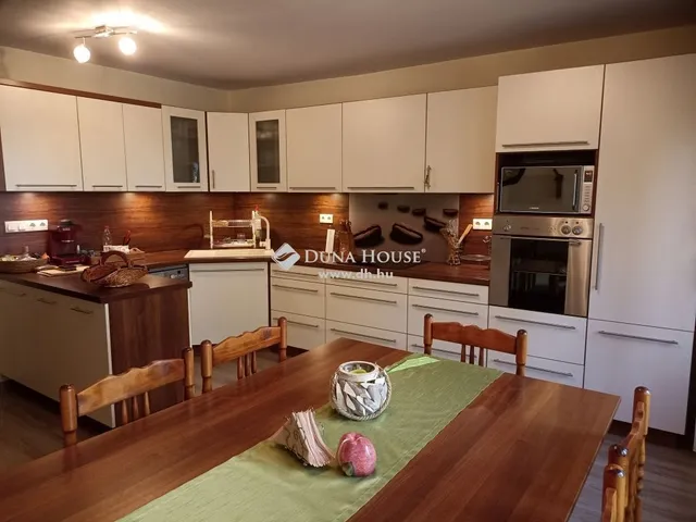 Eladó ház Zalaegerszeg 164 nm