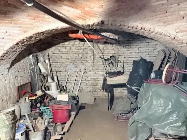Eladó ház Söjtör 250 nm
