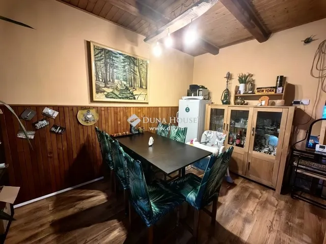 Eladó ház Dobronhegy 160 nm