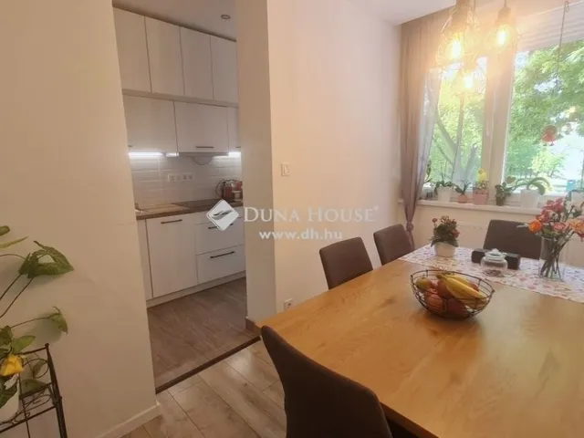 Eladó lakás Zalaegerszeg, Landorhegy 76 nm