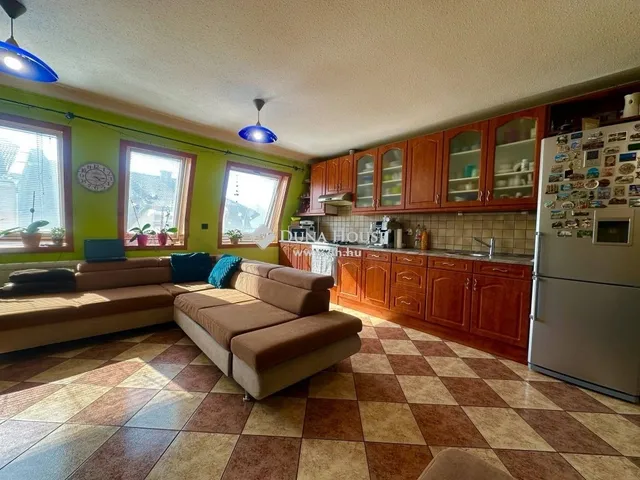 Eladó lakás Zalaegerszeg, Belváros 90 nm