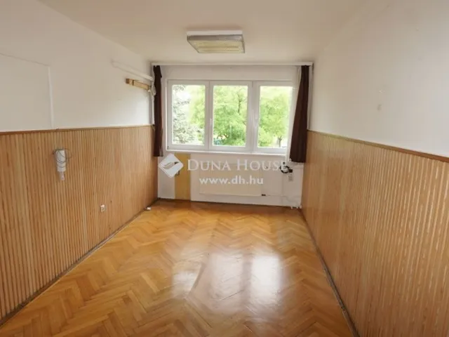 Kiadó kereskedelmi és ipari ingatlan Zalaegerszeg, Páterdomb 540 nm