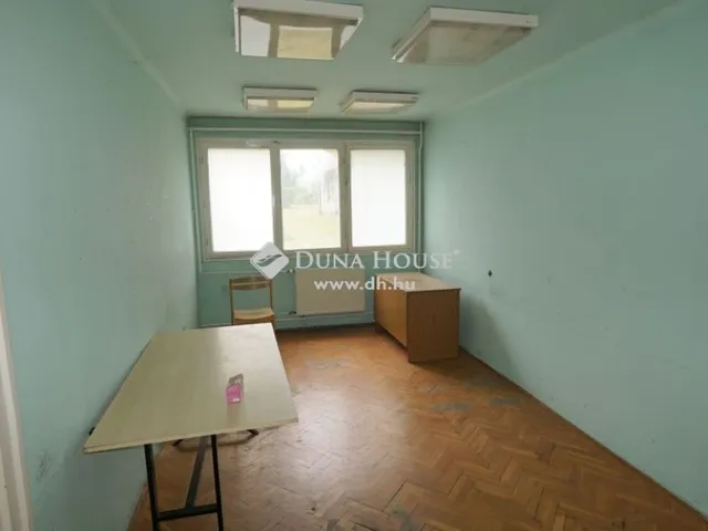 Kiadó kereskedelmi és ipari ingatlan Zalaegerszeg, Páterdomb 540 nm