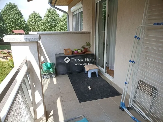 Eladó lakás Teskánd 96 nm