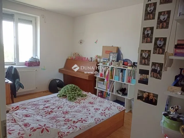 Eladó lakás Teskánd 96 nm