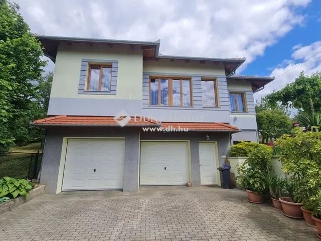 Eladó ház Zalaegerszeg, Kertváros 217 nm