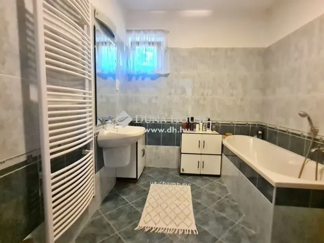 Eladó ház Zalaegerszeg 217 nm