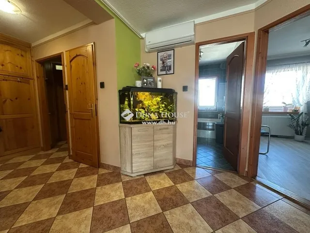 Eladó lakás Zalaegerszeg 90 nm