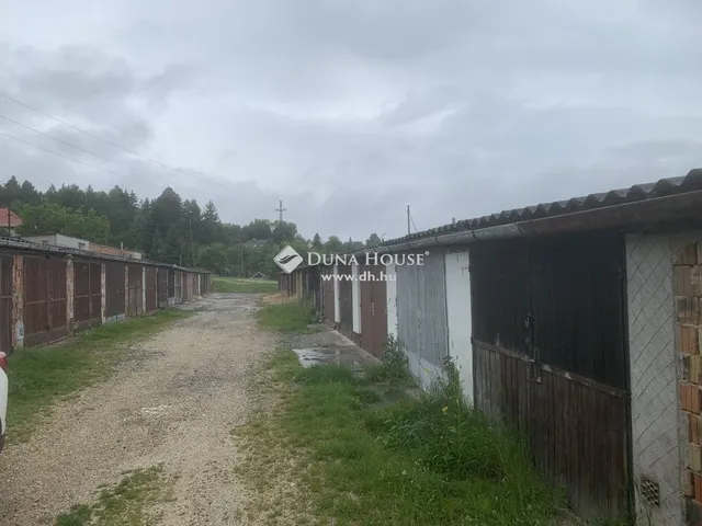 Eladó garázs Zalaegerszeg, Landorhegy 15 nm