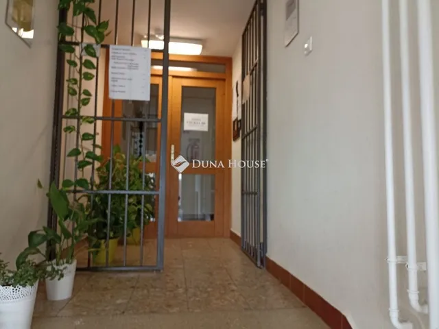 Kiadó kereskedelmi és ipari ingatlan Zalaegerszeg 12 nm