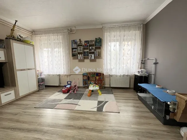 Eladó lakás Zalaegerszeg, Landorhegy 61 nm