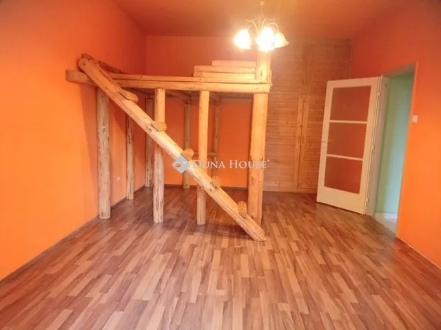 Eladó lakás Zalaegerszeg, Landorhegy 43 nm