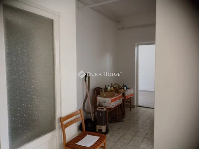 Eladó kereskedelmi és ipari ingatlan Nagykanizsa 281 nm