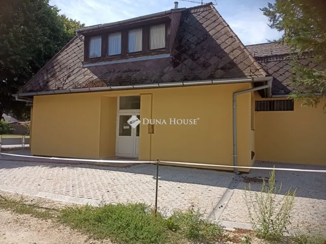 Eladó kereskedelmi és ipari ingatlan Nagykanizsa 281 nm