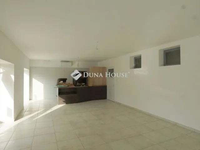 Eladó ház Zalaszentiván 230 nm