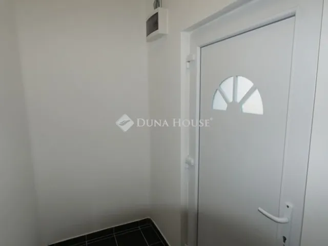 Eladó kereskedelmi és ipari ingatlan Zalaszentiván 230 nm