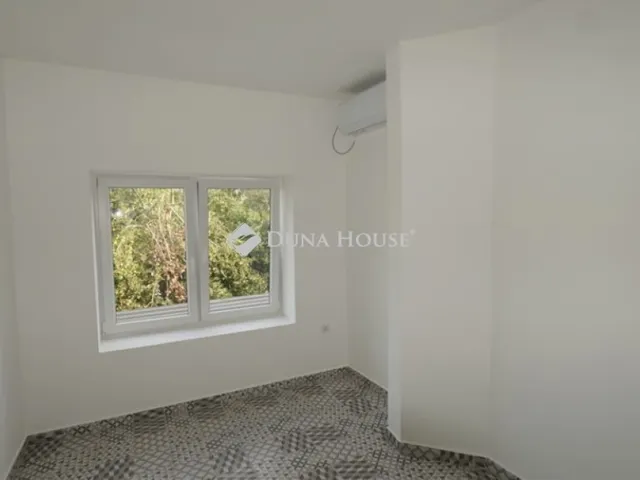 Eladó kereskedelmi és ipari ingatlan Zalaszentiván 230 nm