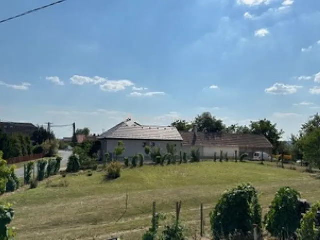 Eladó telek Zalaegerszeg 1356 nm
