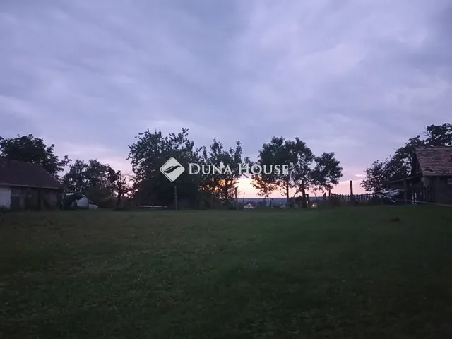 Eladó telek Zalaegerszeg 1356 nm