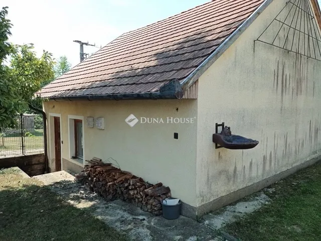 Eladó ház Páka 240 nm