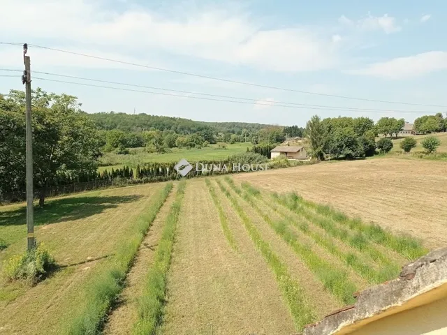 Eladó ház Páka 240 nm