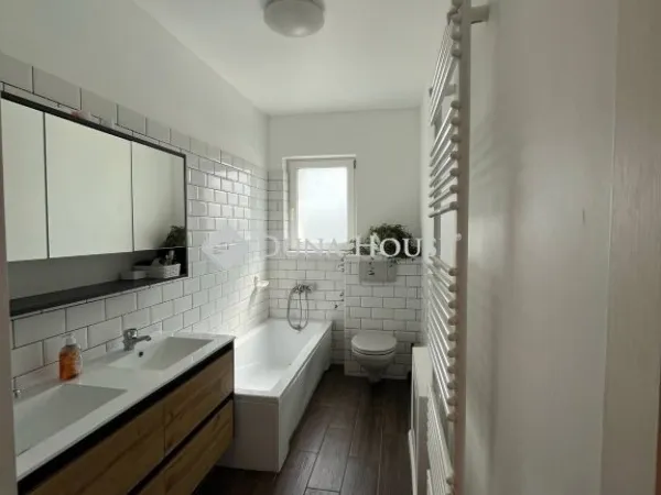 Eladó ház Zalaegerszeg 300 nm