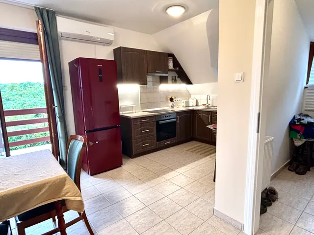 Eladó lakás Alsópáhok 71 nm