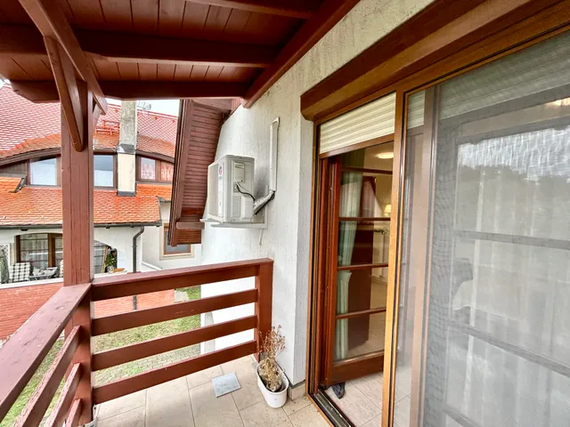 Eladó lakás Alsópáhok 71 nm