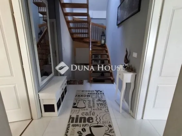 Eladó ház Csatár 110 nm