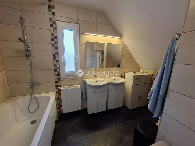 Eladó ház Csatár 110 nm