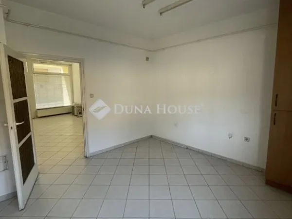 Kiadó kereskedelmi és ipari ingatlan Zalaegerszeg 57 nm