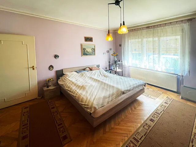 Eladó ház Hosszúpereszteg 145 nm