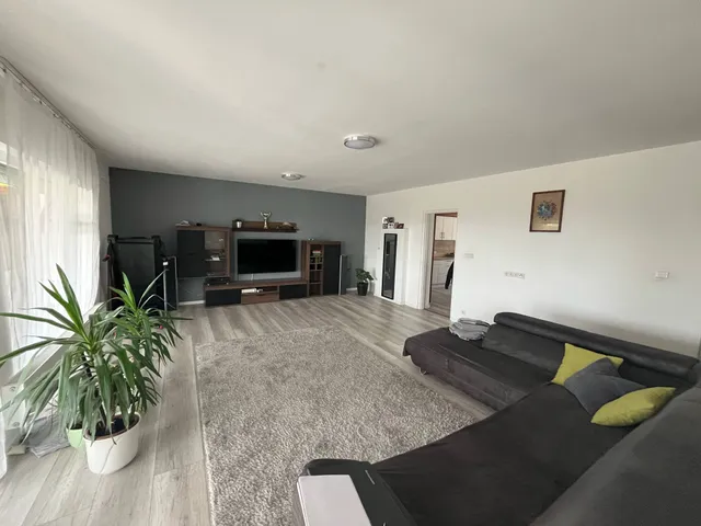 Eladó ház Zalaegerszeg 300 nm