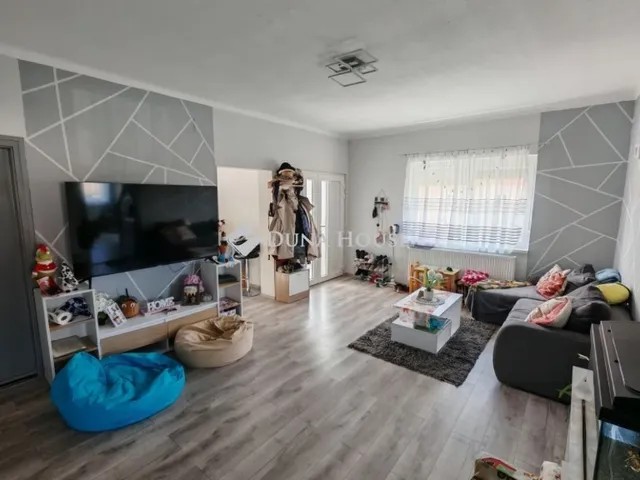 Eladó ház Kávás 95 nm