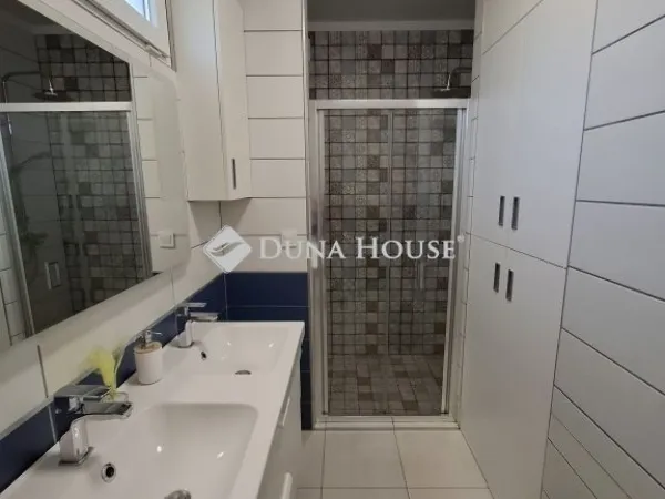 Eladó ház Csatár 110 nm