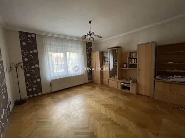 Eladó ház Zalaegerszeg, Kertváros 111 nm