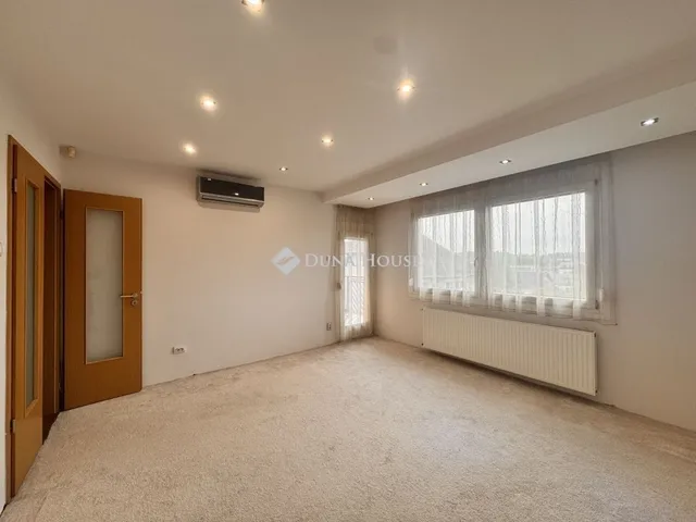 Eladó lakás Zalaegerszeg 61 nm