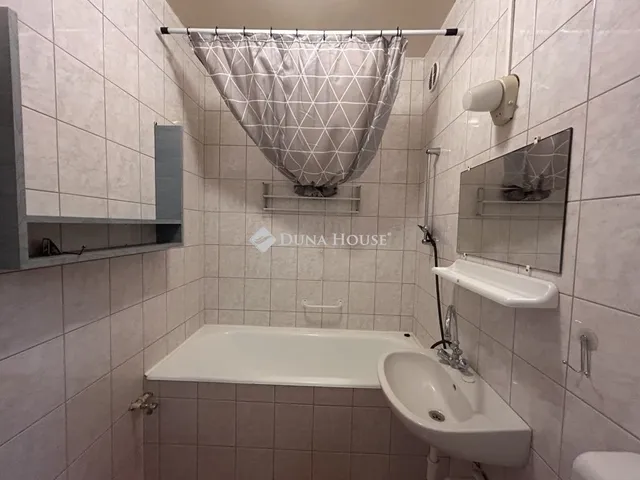 Eladó lakás Zalaegerszeg, Kertváros 34 nm