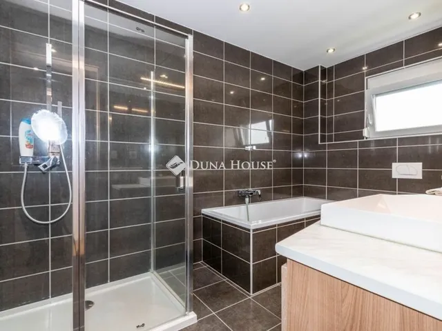 Eladó lakás Zalaegerszeg 130 nm