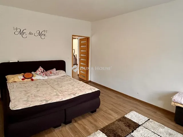 Eladó ház Batyk 165 nm