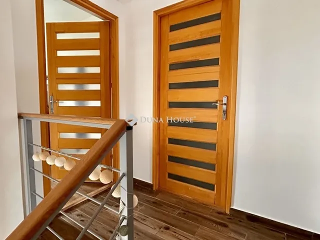 Eladó ház Batyk 165 nm