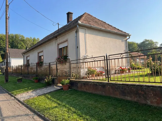 Eladó ház Nemesapáti 109 nm