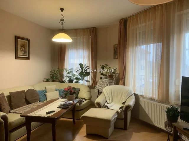 Eladó lakás Zalaegerszeg, Belváros 76 nm